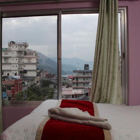 Hotel Snow Leopard Похара Екстериор снимка