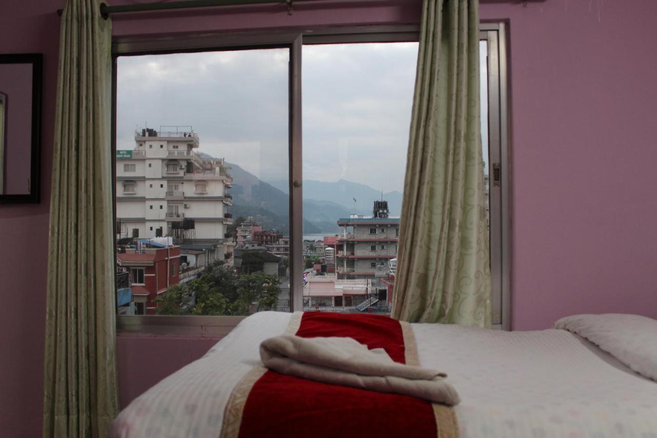 Hotel Snow Leopard Похара Екстериор снимка